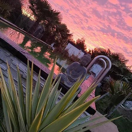 Emeraude Guest house